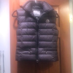 Moncler cropped vest. Missing belt. Size 1